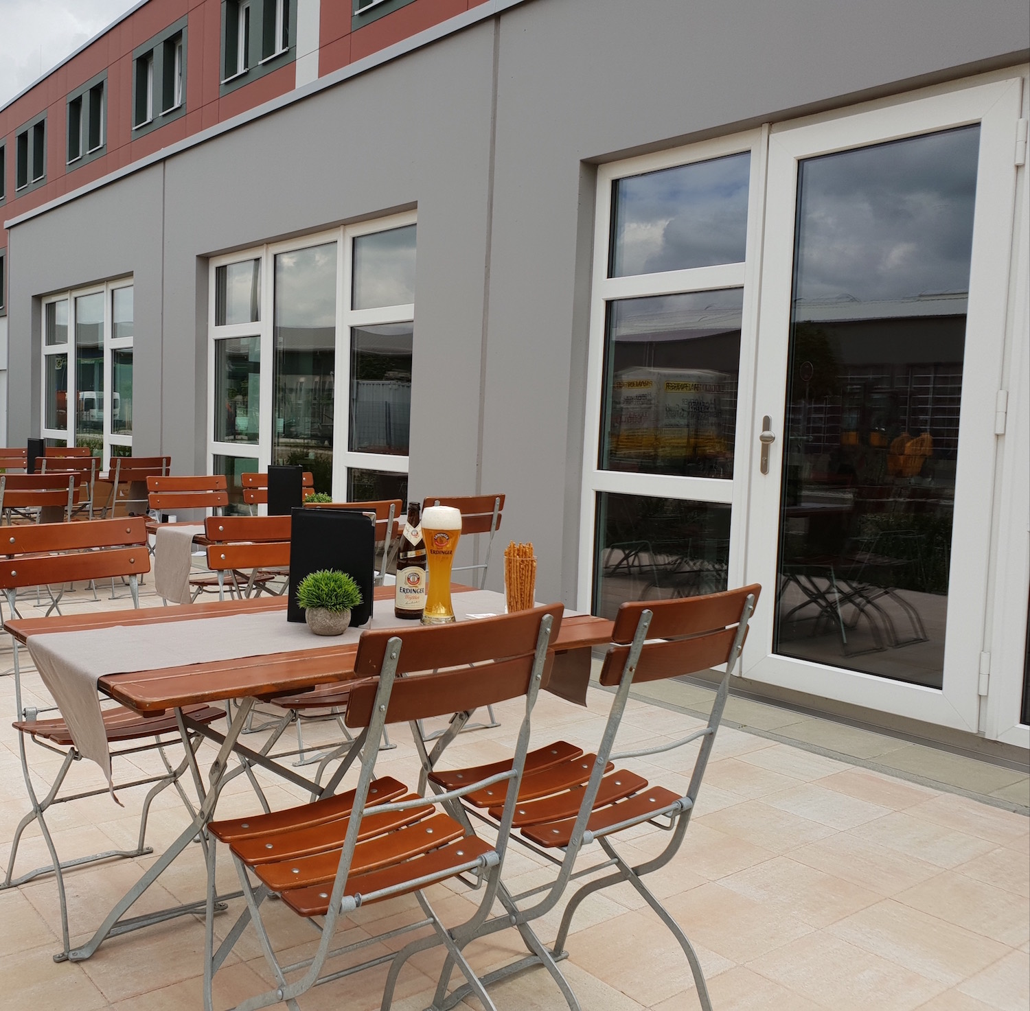 Sonnenterrasse des EuroHotel Friedberg